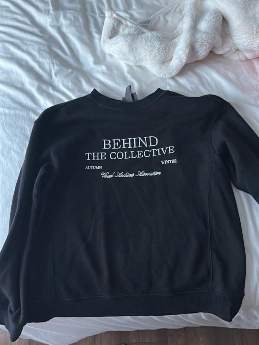 H&M Black Crewneck Sweatshirt with White Chest Text